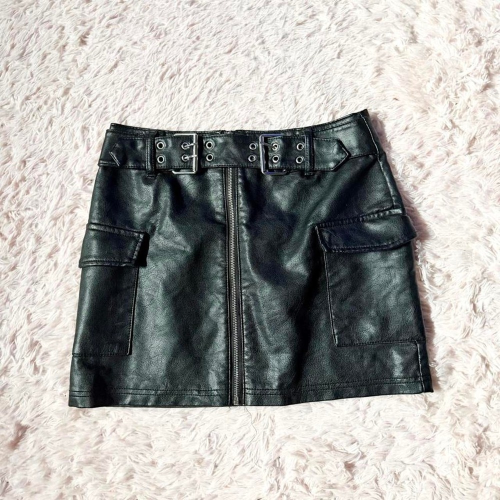 Faux Leather Grunge Emo Rave Concert Cargo Mini Skirt Womens M Vampy Edgy Gothic